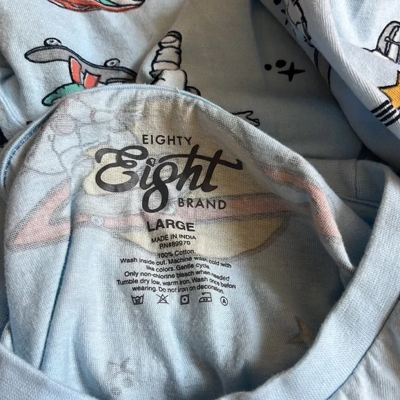 Eighty Eight Brand Tee - Picture 3 of 3